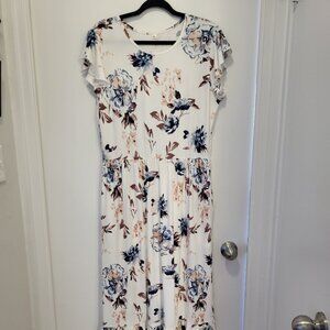 WOMENS MAXI DRESS NEW!